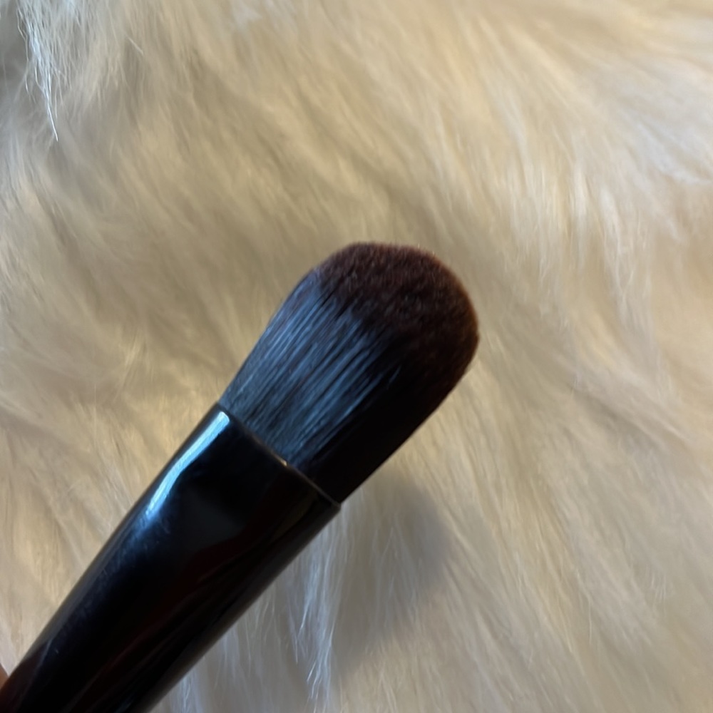 mark. Foundation brush - Picture 4 of 5